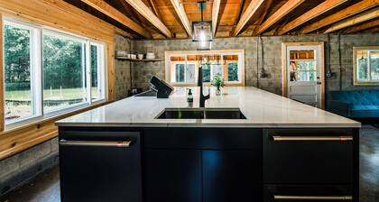 The Cottage a Wanderlust Abodes Property