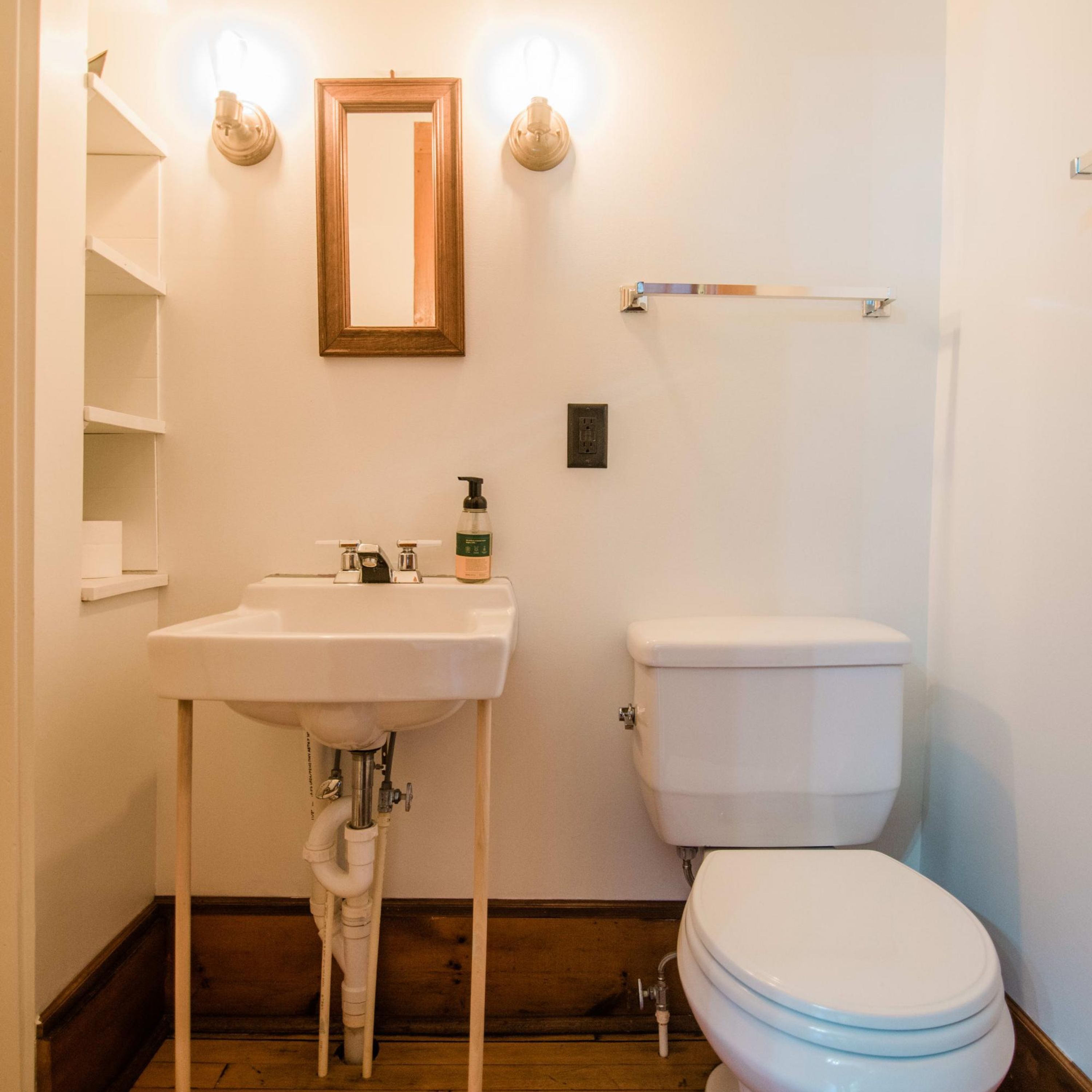 House | 1 bedroom