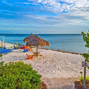 Ubicación a pie de playa y toallas de playa