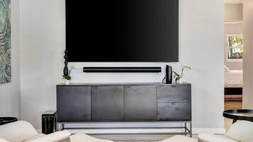 House | 2 bedrooms, Internet