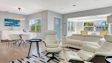 House | 2 bedrooms, Internet