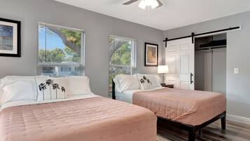 獨棟房屋 | 4 間臥室、書桌、網路服務