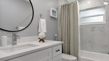 House | Bathroom