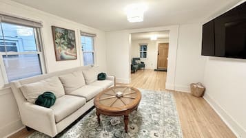 Smart TV, books, offices, computer monitors