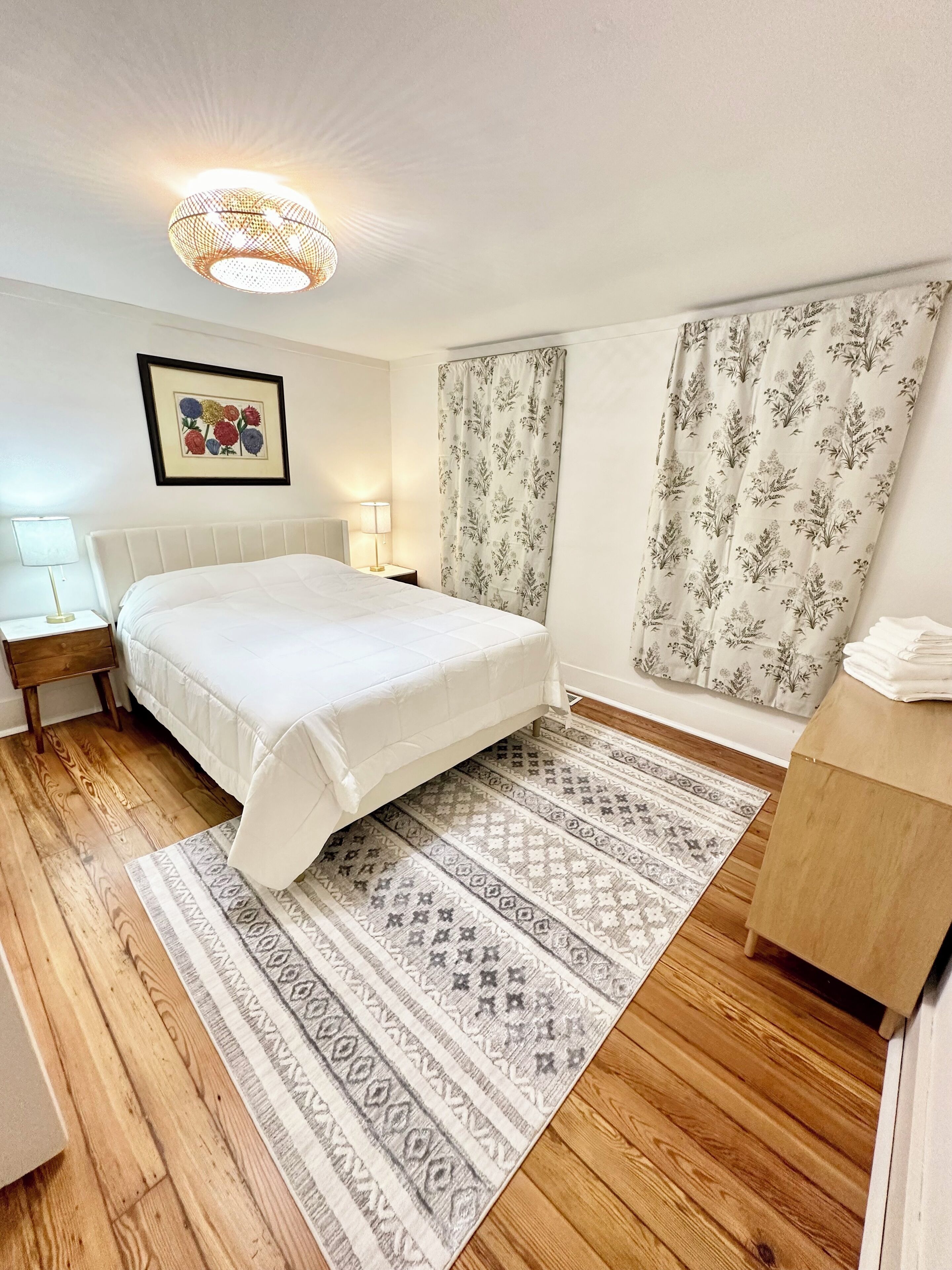 3 habitaciones, escritorio, cuna de viaje y wifi gratis 