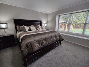 3 chambres, bureau, fer et planche à repasser, Wi-Fi gratuit