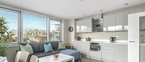 Apartment | 2 bedrooms, Internet