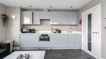 2 habitaciones y acceso a internet