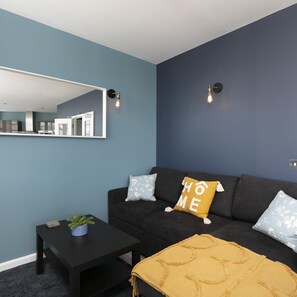 Apartment | 1 bedroom, Internet - Modern Comfy 1min Walk Away From Royal Pavilion (Brighton)