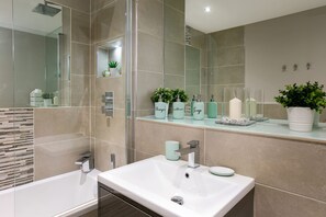 Apartment | 2 bedrooms, Internet - Brighton Lanes Sea View 2BR AP (Brighton)