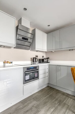 Apartment | 2 bedrooms, Internet - Brighton Lanes Sea View 2BR AP (Brighton)