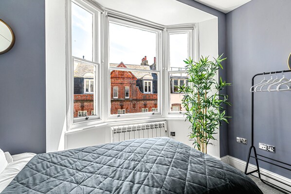 Apartamento | 2 dormitorios, escritorio, sistema de insonorización