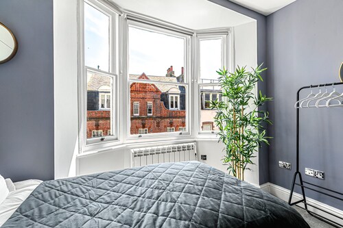 The Lanes in Brighton by Creatick