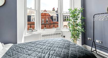 The Lanes in Brighton by Creatick