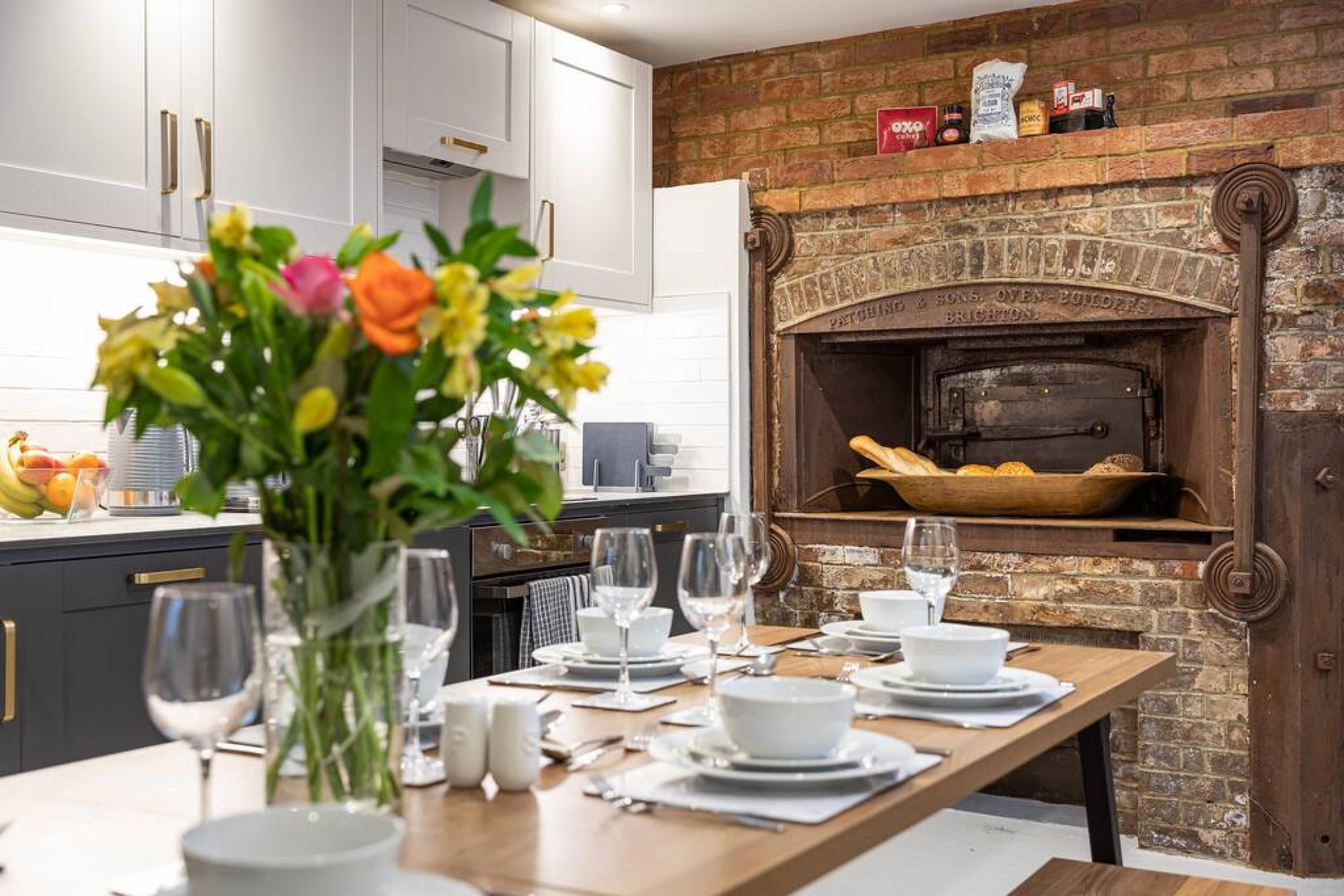 Apartment | 5 bedrooms, desk, soundproofing, iron/ironing board