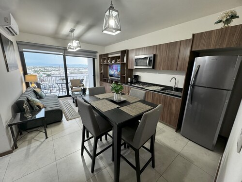 Beautiful Appartment in front of the TSM Stadium