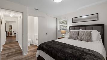 4 soverom, strykejern/-brett, wi-fi (inkludert) og sengetøy