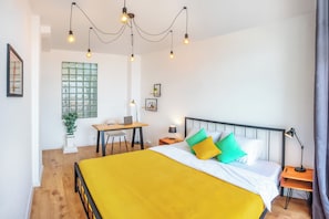 Apartamento, sacada, vista para a cidade | 1 quarto, Wi-Fi de cortesia