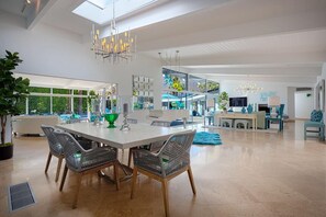 Villa | 4 bedrooms, Internet - The View at Old Las Palmas (Palm Springs)