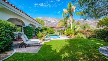 Villa | 3 bedrooms, Internet