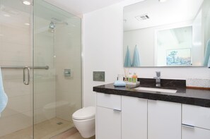 Apartment | Badezimmer