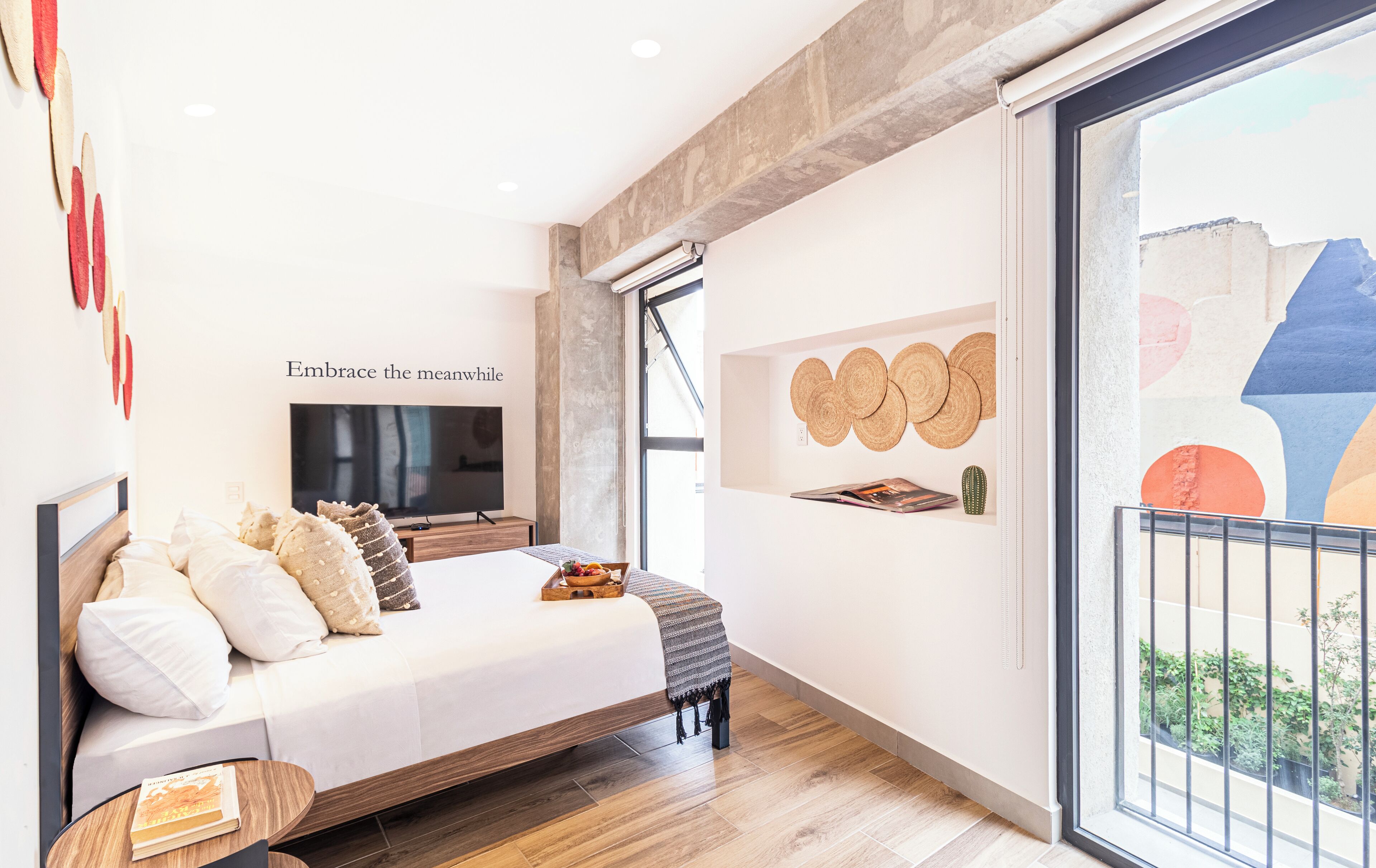 Superior Suite Apartment | 低刺激性寝具、セーフティボックス (室内)、客室ごとに異なる装飾、ノートパソコン用作業スペース