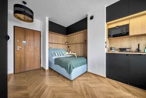 1 bedroom, desk, iron/ironing board, free WiFi