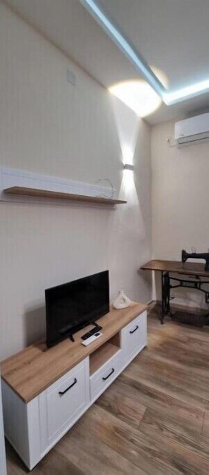 Interior - Old House Apartment (Kumanovo)