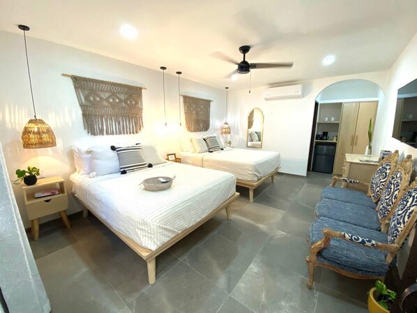 Iron/ironing board, free WiFi, bed sheets