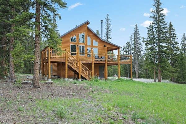 Perfect for relaxation or entertaining guests log cabin home