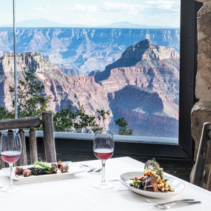 Restaurant - Grand Canyon Lodge (North Rim)