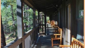 Motel Room | Terrace/patio