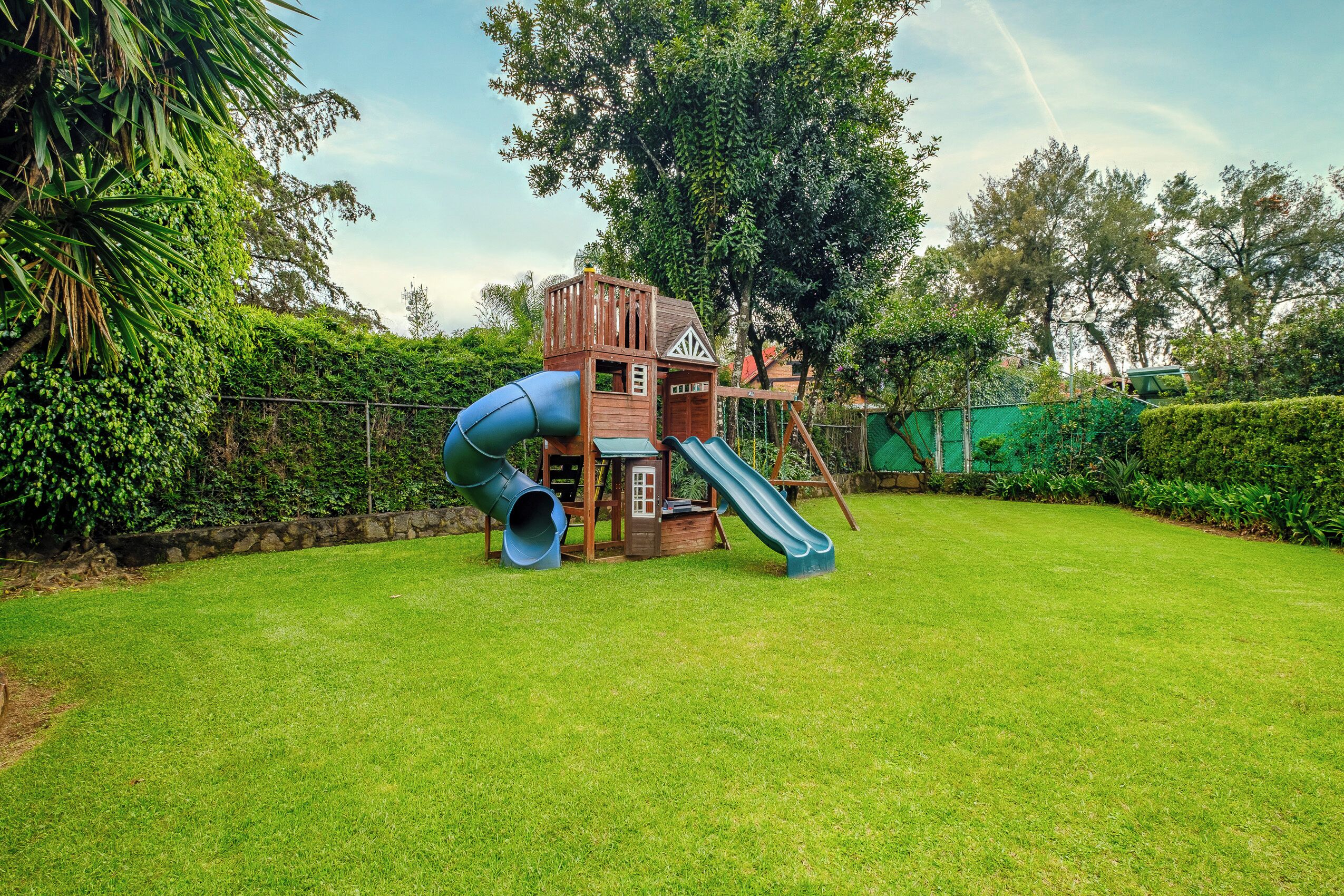 Children's play area - outdoor