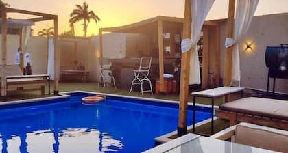 T E L E By Summerset Continental Hotel