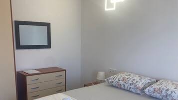 Departamento (Apartments Danijela & Vlado - Two Bed) | 6 habitaciones, cunas y wifi gratis