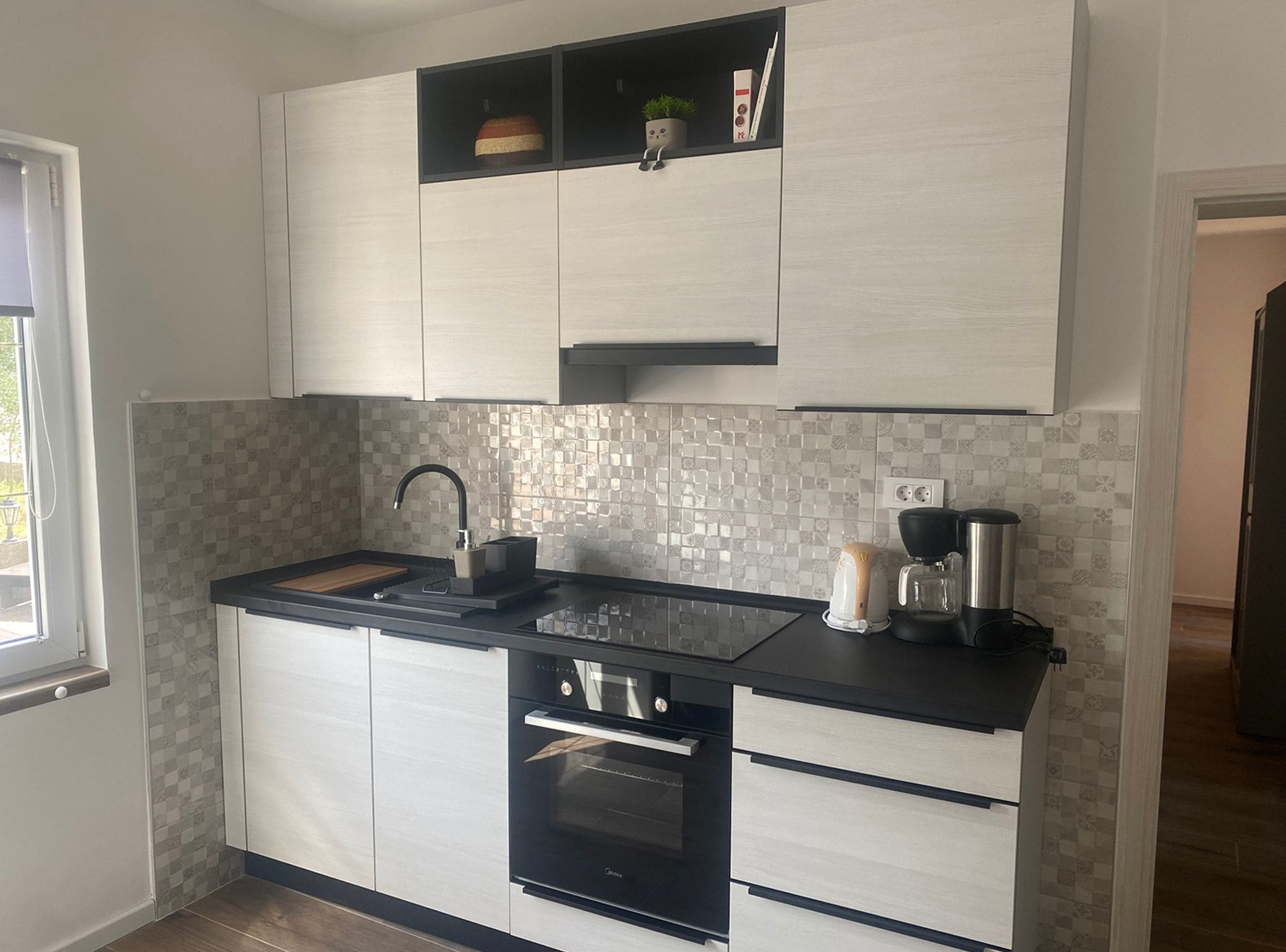 Apartment (Apartments Danijela & Vlado - Two Bed) | Private kitchen | Fridge