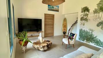 Smart TV, ping pong