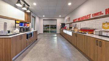 Free daily breakfast