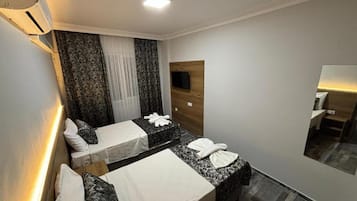 Laptop workspace, soundproofing, free WiFi