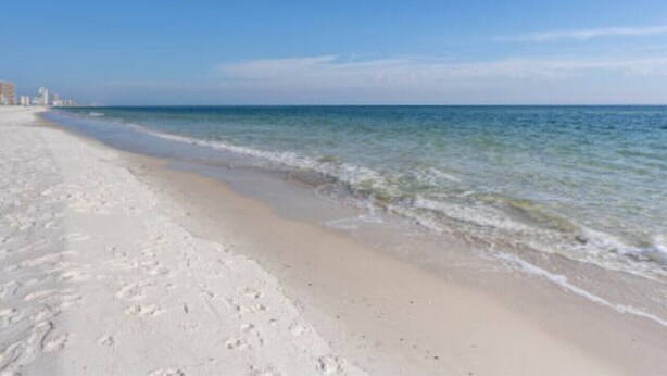 Beach nearby - Endless Summer · Gorgeous Villa w/GULF VIEWS & Pool! WALK to Beach! (Gulf Shores)