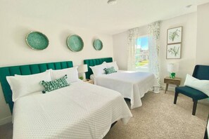 4 soverom, skrivebord, reiseseng for barn og wi-fi