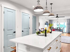 Interior - Bayfront Luxury- Walk to Beach! (Pensacola Beach)