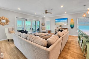 TV - Cordgrass Cove- A villa getaway (Perdido Key)