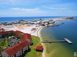 Beach nearby - Sunset Harbor- Navarre Beach (Navarre)