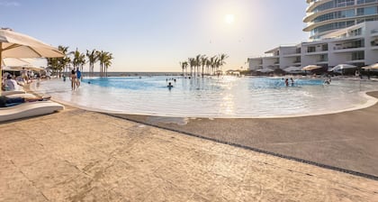 ARIA Residence Beachfront luxury