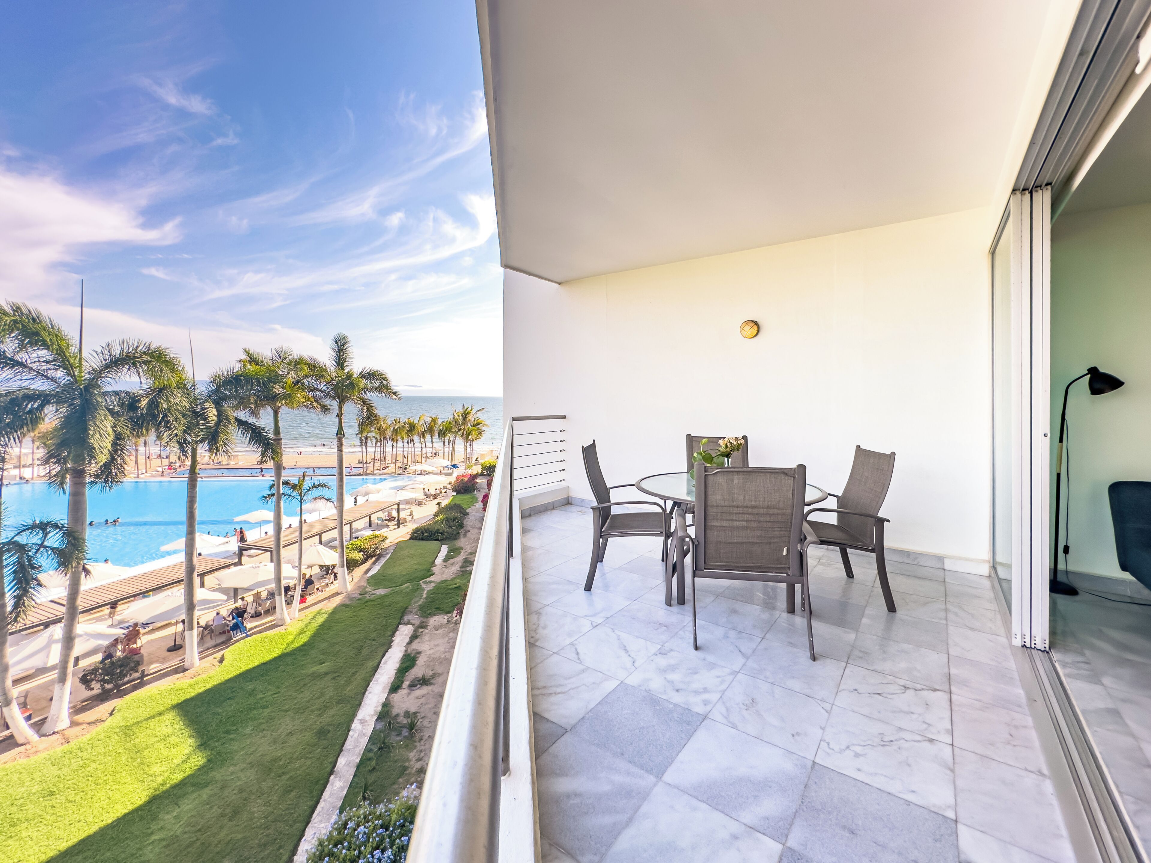 Exclusive Apartment, 2 Bedrooms, Balcony, Beach View | Balcony