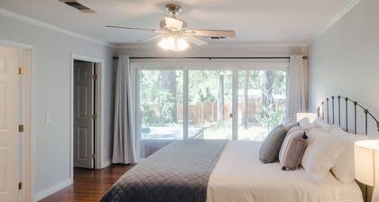 Grass Valley Home w/ Hot Tub