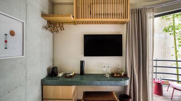 Superior Room | 1 bedroom, Egyptian cotton sheets, premium bedding, minibar