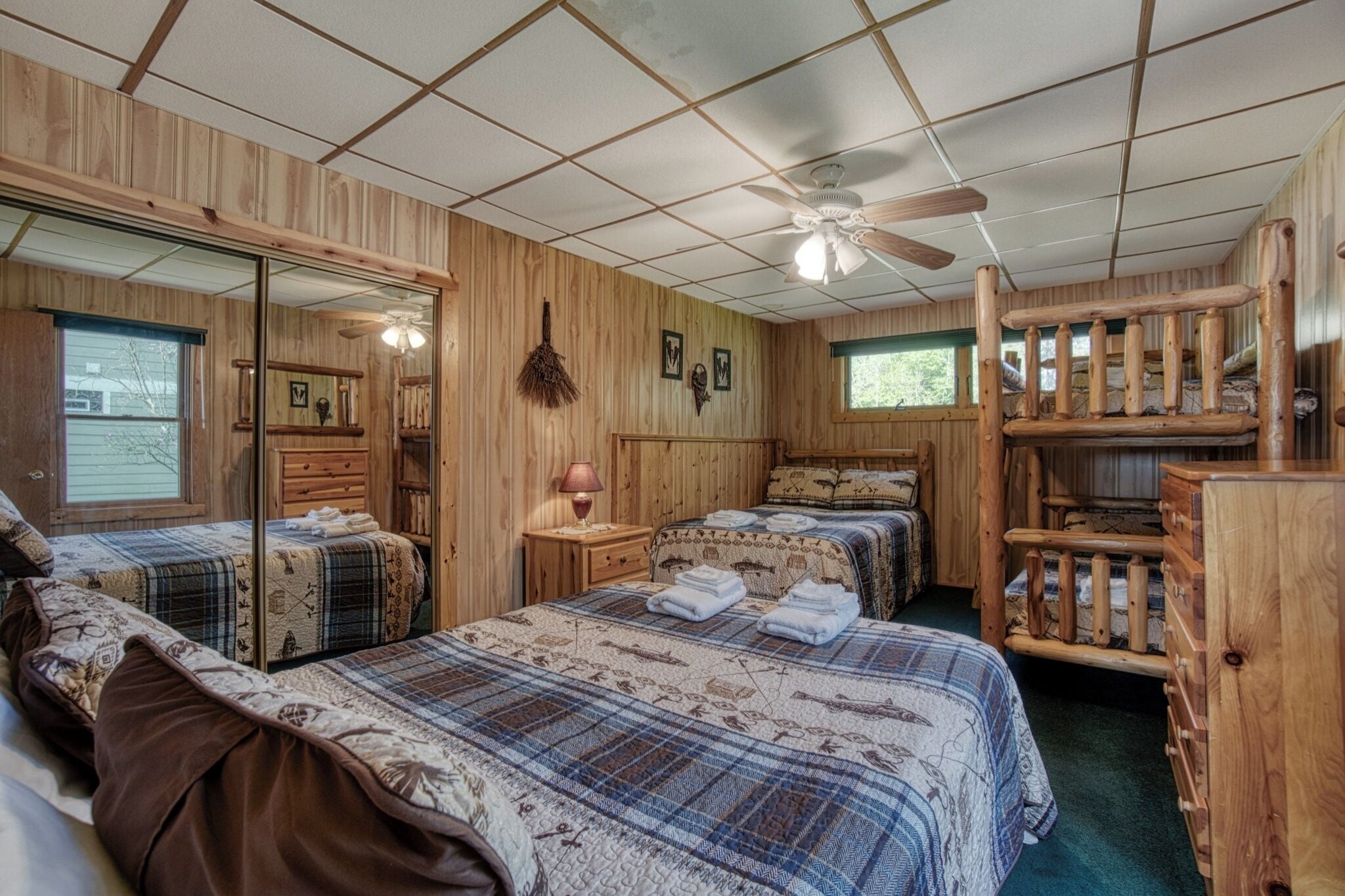 Family Cabin, 2 Bedrooms, Beachside | Individually decorated, free WiFi, bed sheets