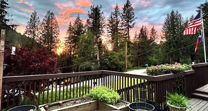 Ultimate Family Getaway: 4BR w/ Fire Pit, Kid Playground & Secure Dog Yard